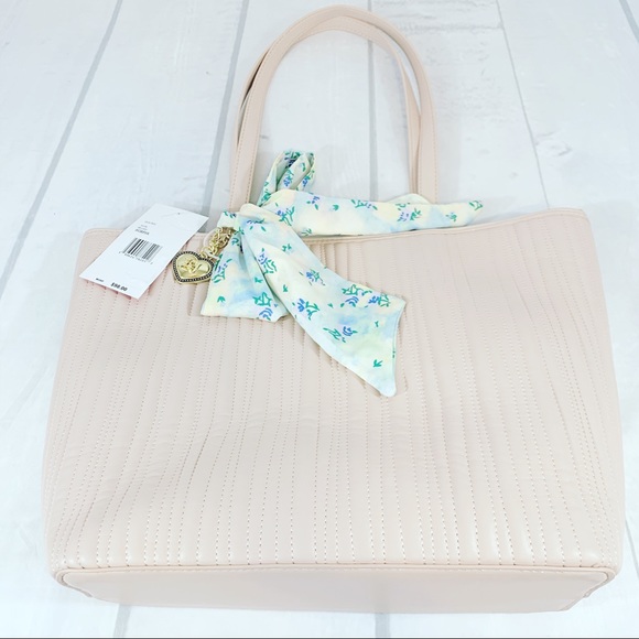 Betsey Johnson Xomya Pink Quilted Blush Tote New - Picture 13 of 15